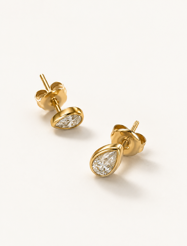 Teardrop Bezel Stud