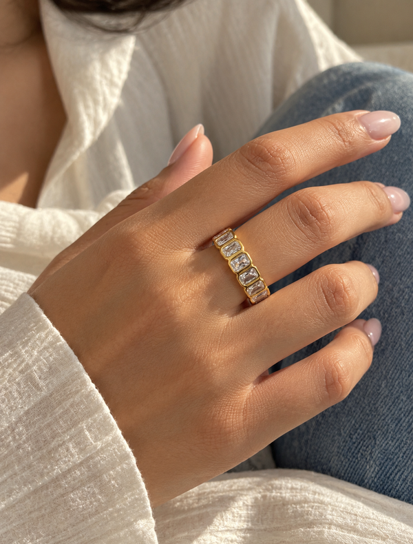 Niam Eternity Ring
