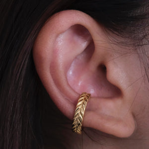 Solid Leaf Ear Cuff