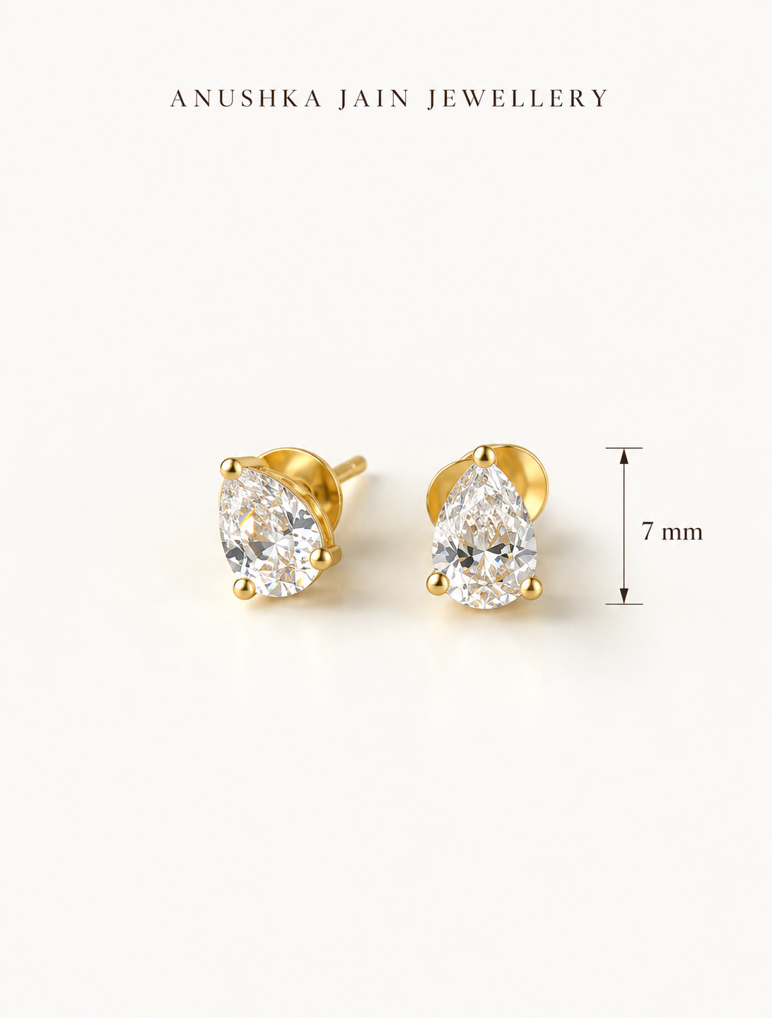 Pear Solitaire Stud