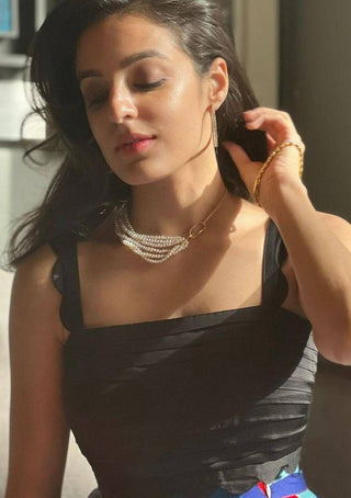 anushka jain jewellery