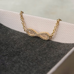 Natural Diamond Infinity knot Bracelet +1