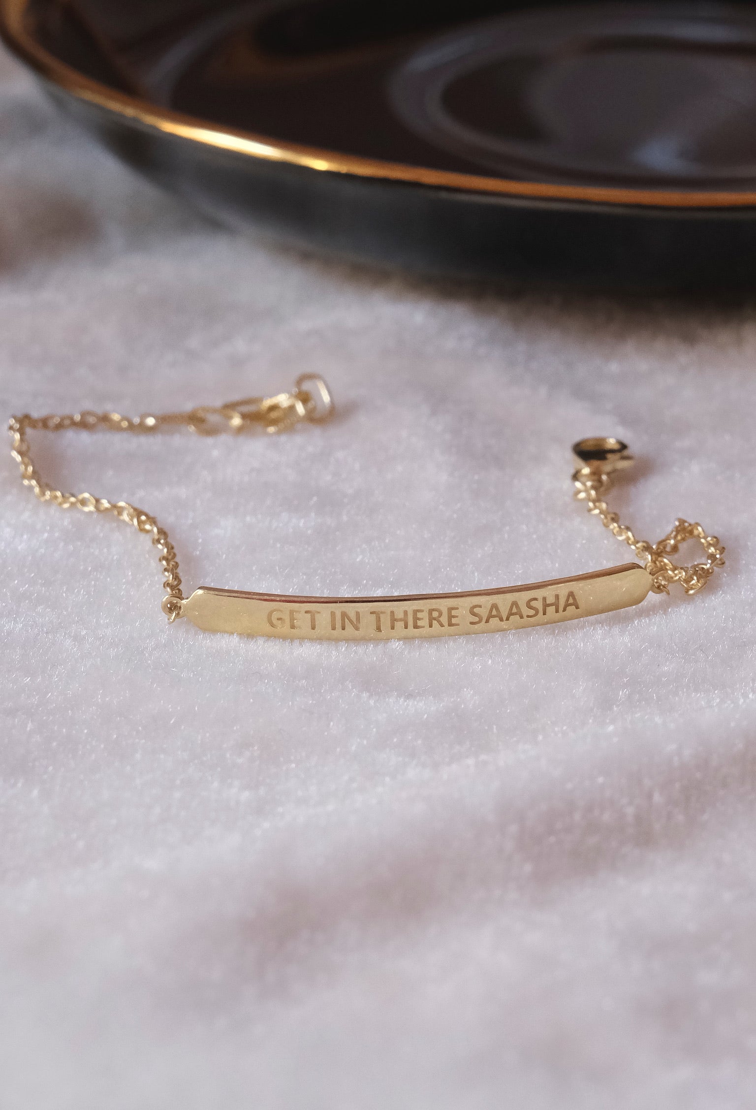 Engrave Bar Bracelet