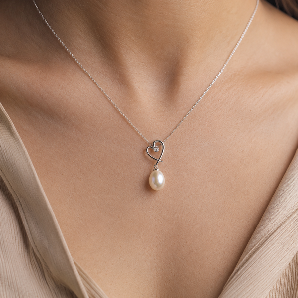 Pearl Oval Charm