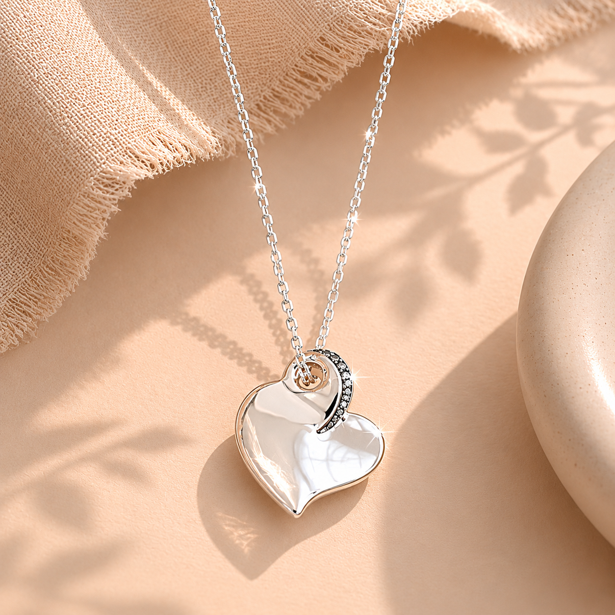 Noir Scatter Necklace
