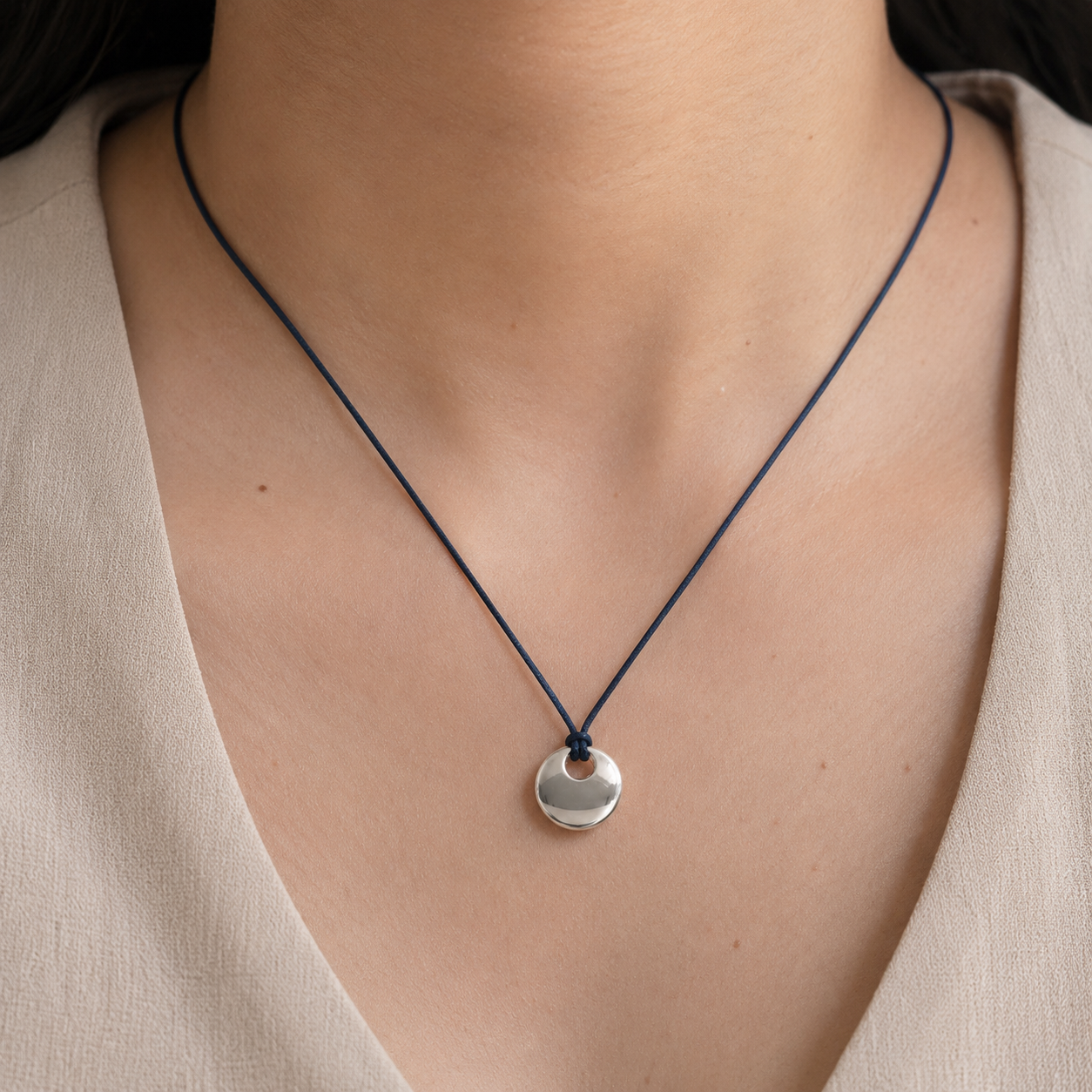 Obsidian Thread Necklace