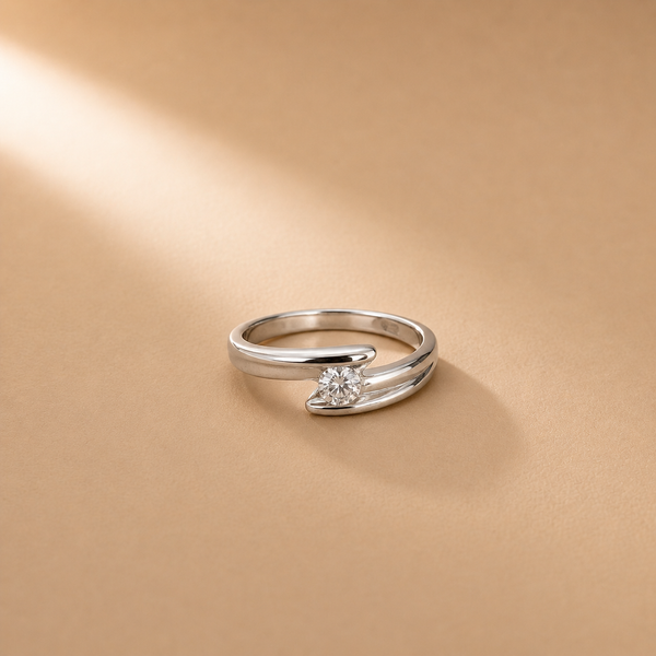 Serene Twist Solitaire Ring
