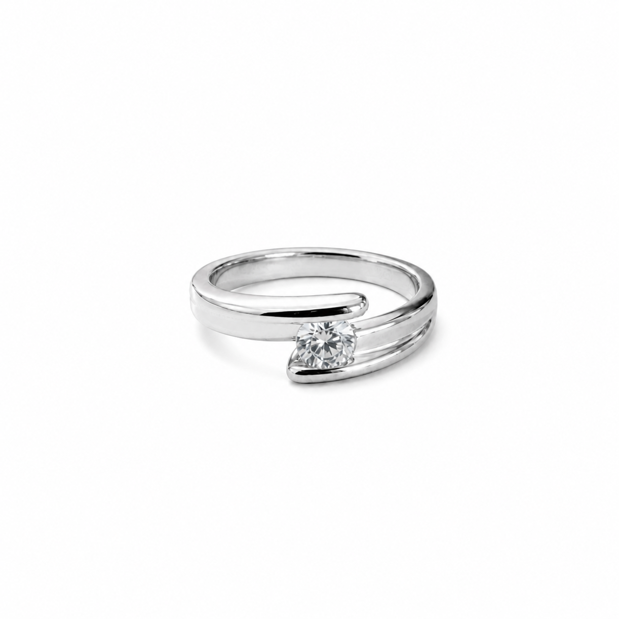 Serene Twist Solitaire Ring