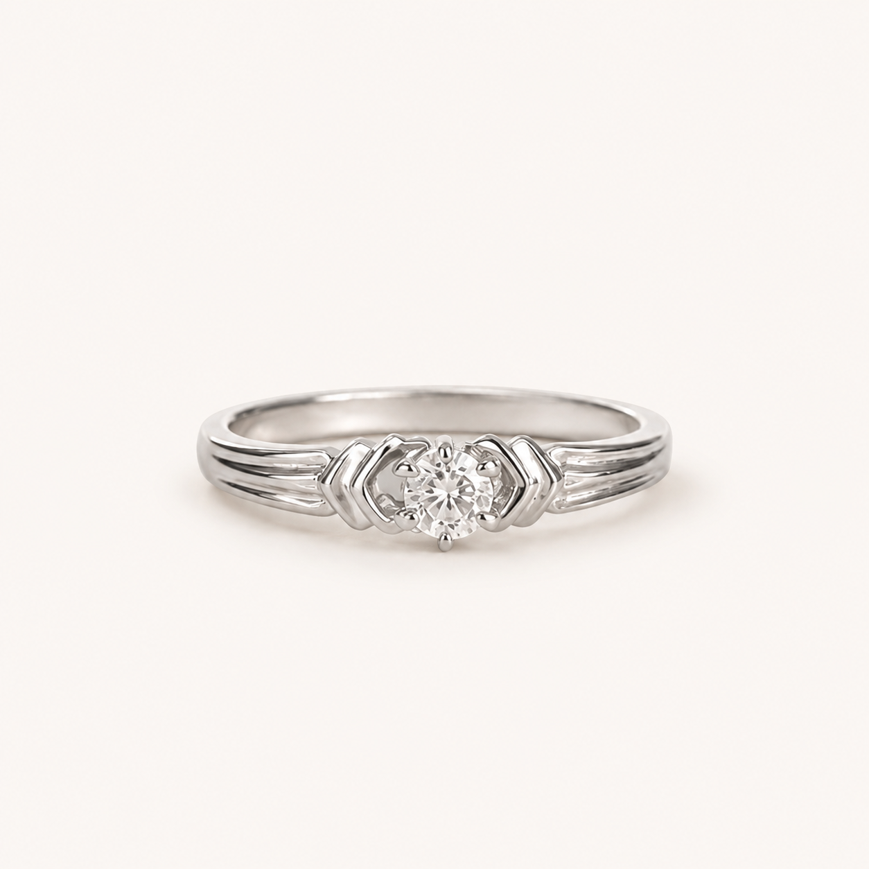 Eterna Knot Ring