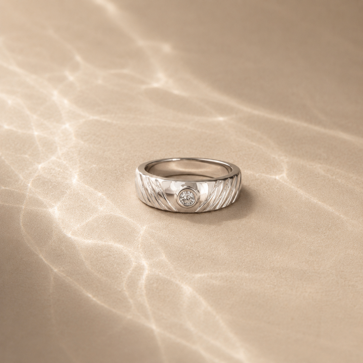 Astra Crest Ring