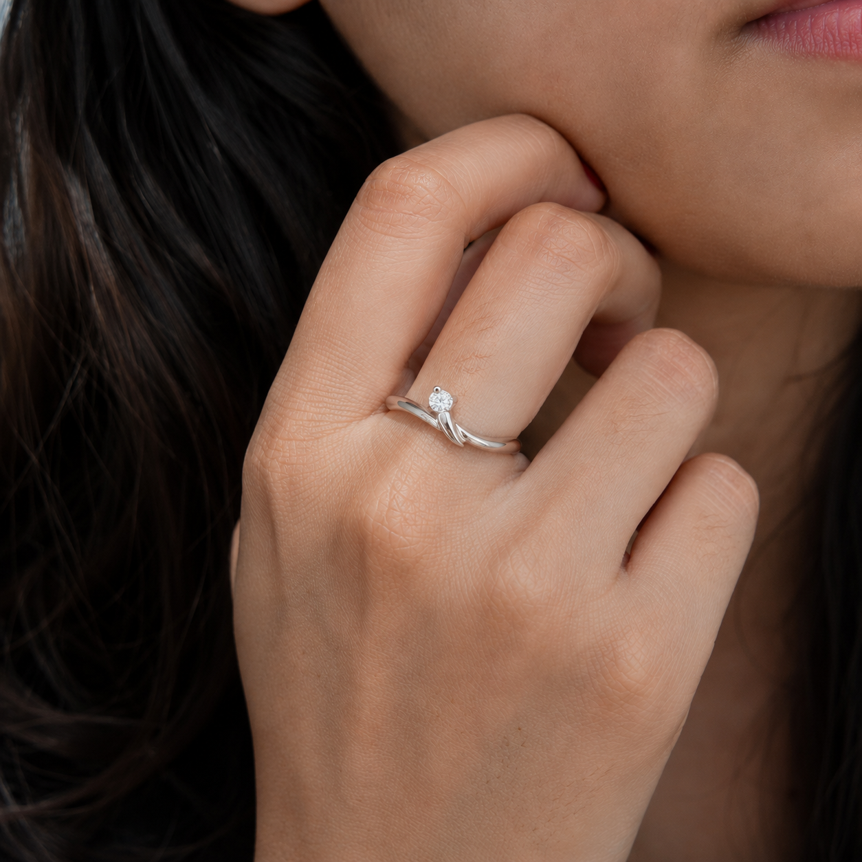 Elowen Twist Solitaire Ring