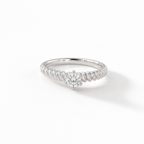 Selene Rope Solitaire Ring