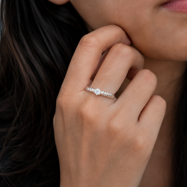 Selene Rope Solitaire Ring