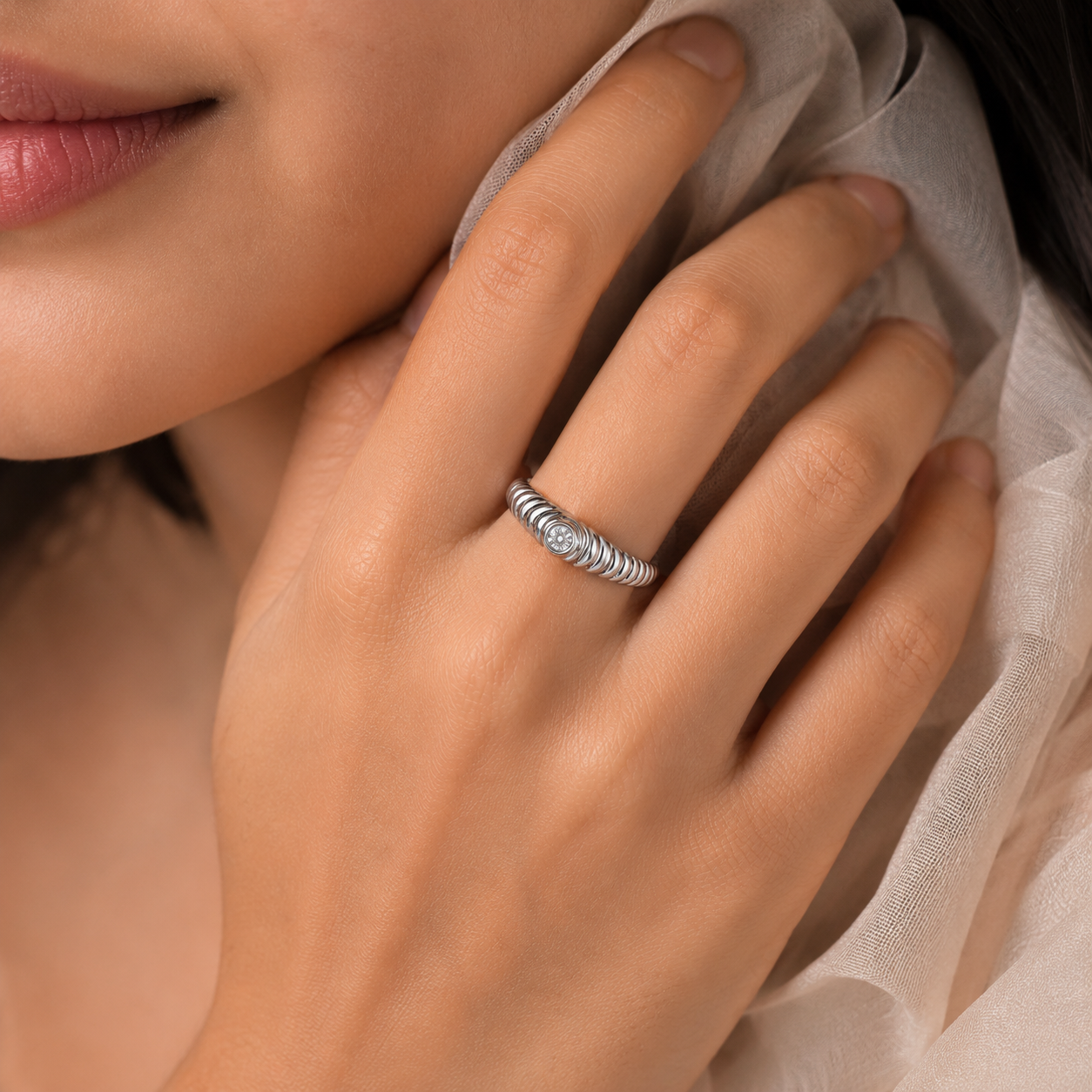 Aurielle Ribbed CZ Ring