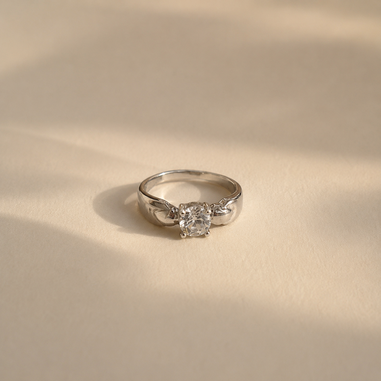 Aurielle Knot Solitaire Ring