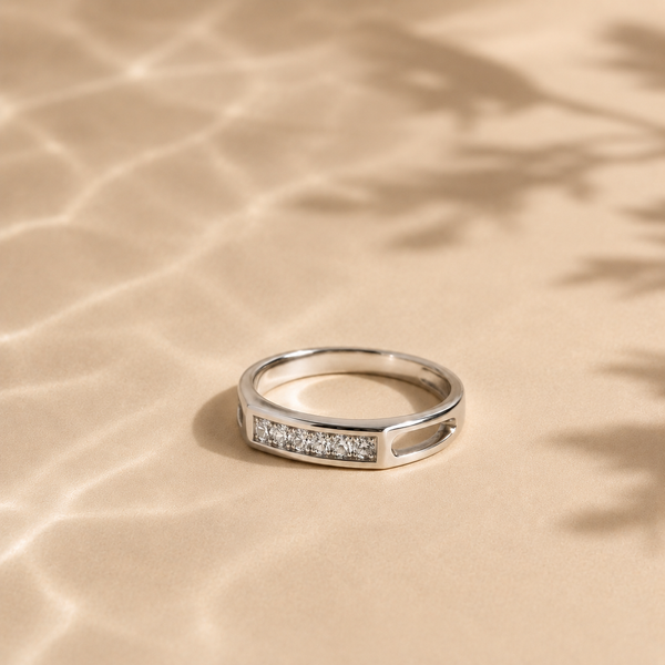Lumière Channel Ring