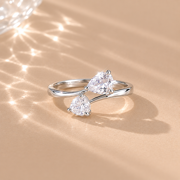Twin Hearts Toi et Moi Ring