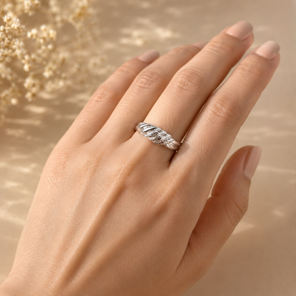 Twisted Rope Crossover Ring
