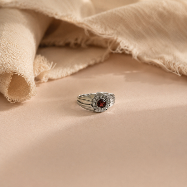 Vintage Garnet Floral Ring