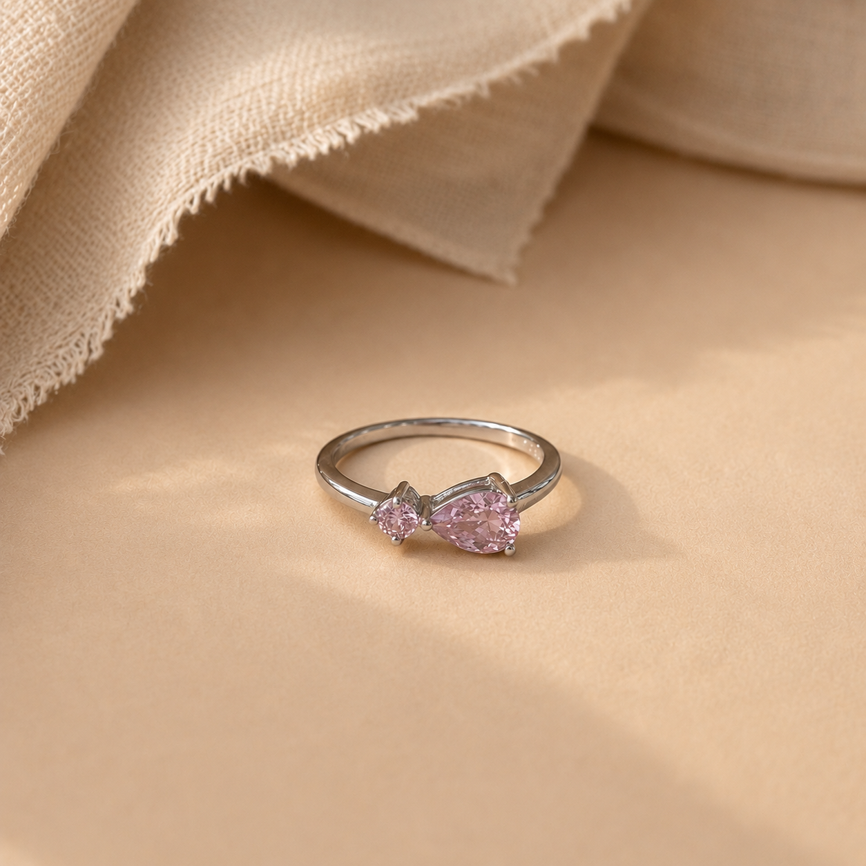Pink CZ Toi et Moi Ring