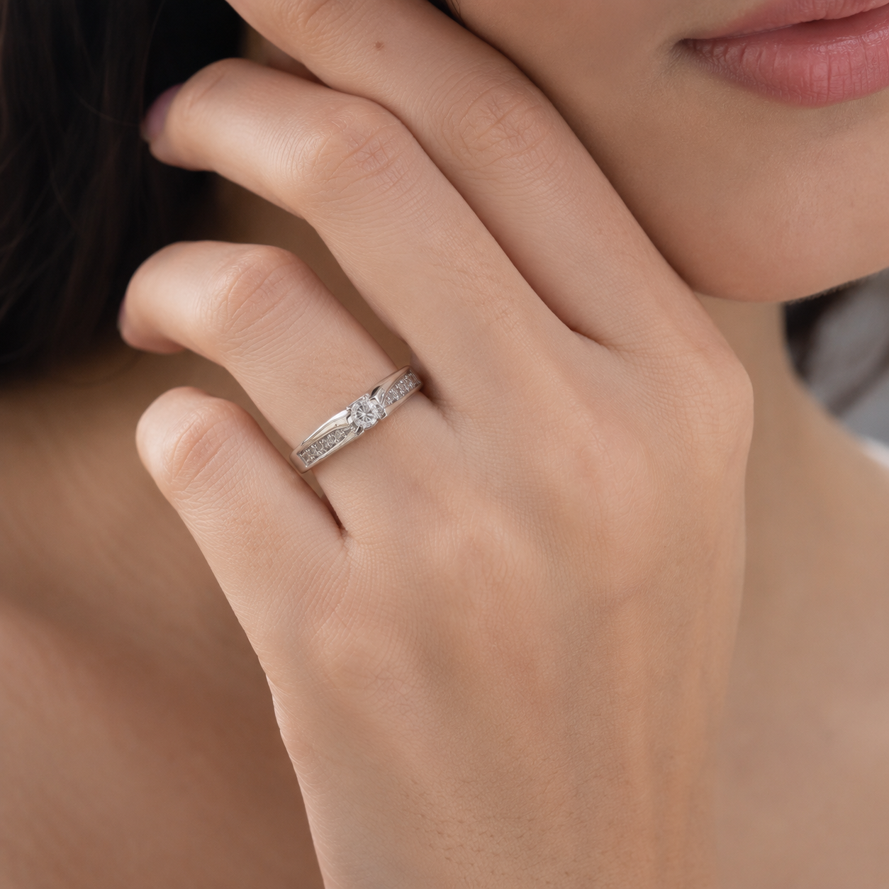 Vintage-Inspired Solitaire Ring
