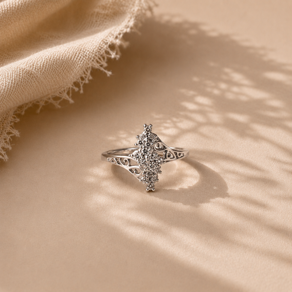 Vintage Filigree Diamond-Shaped Ring