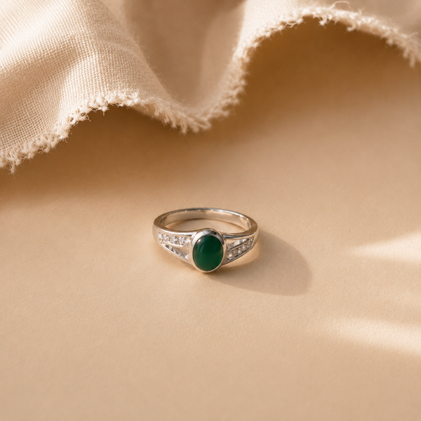Verdant Grace Onyx Ring