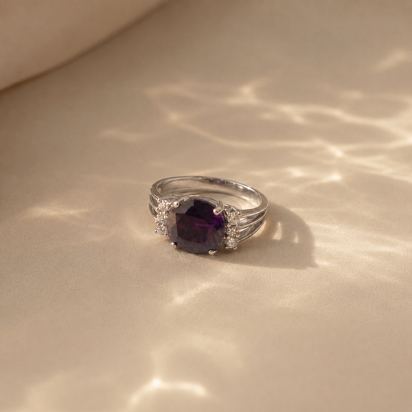 Violet Royale Amethyst Ring