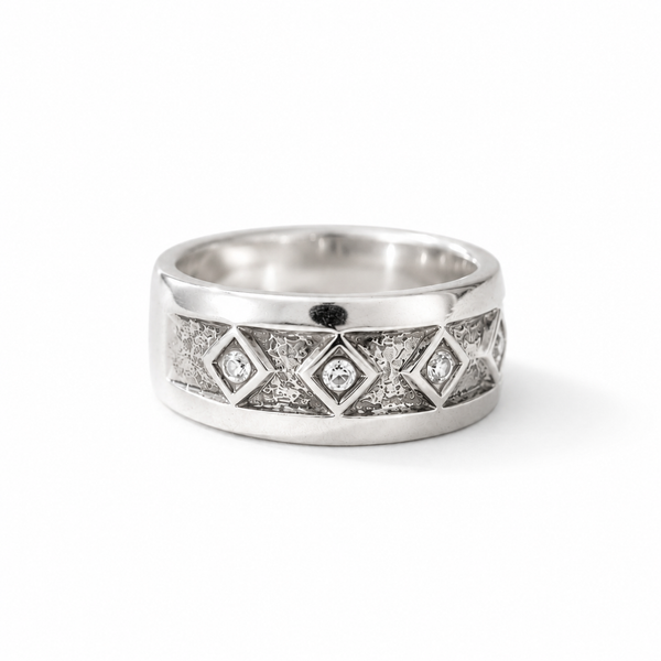 Geometric CZ Statement Band Ring
