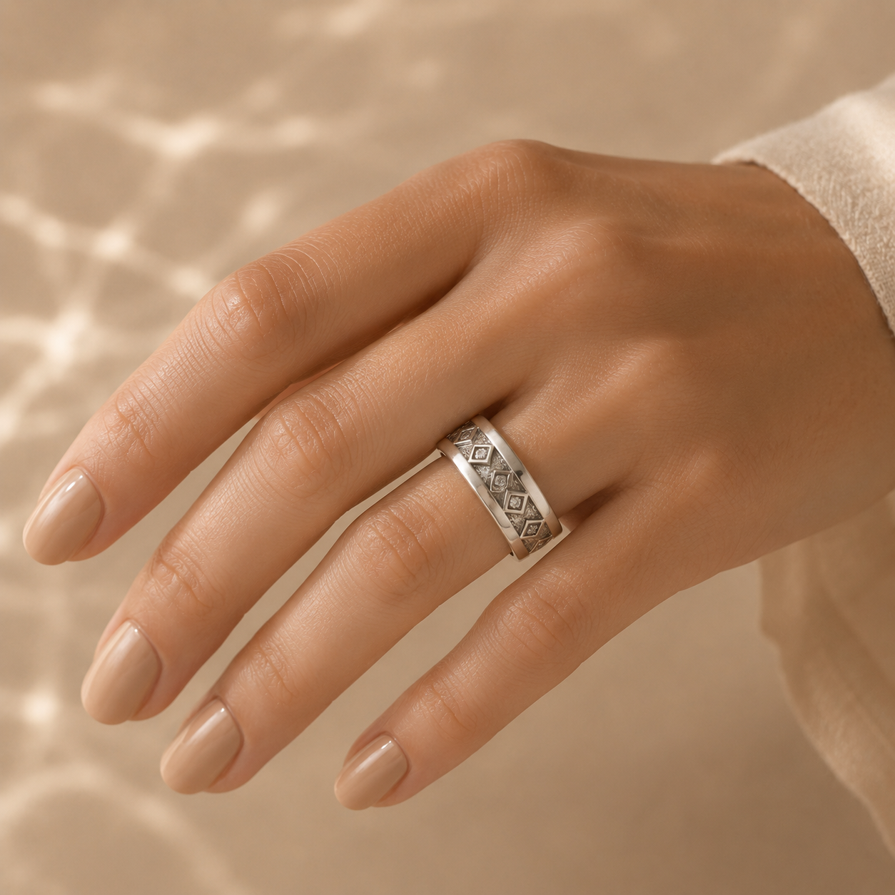 Geometric CZ Statement Band Ring