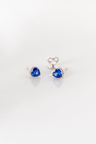 18K Blue Sapphire Heart Studs