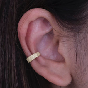 Lined Ear Cuff