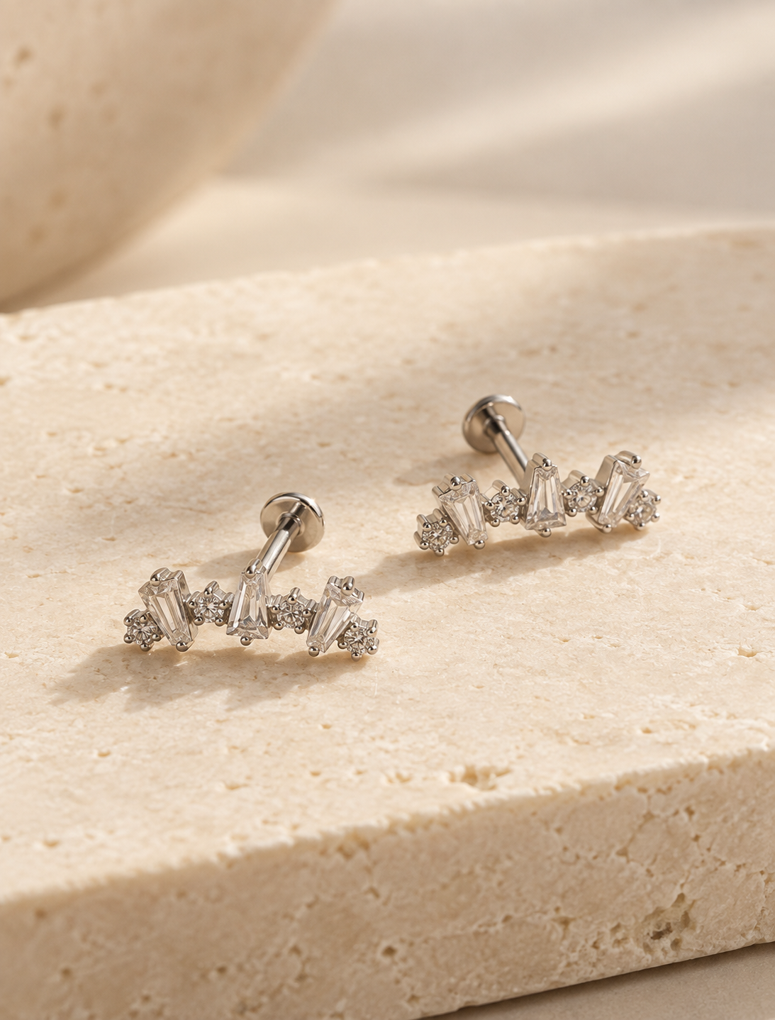 Baguette Climber Stud