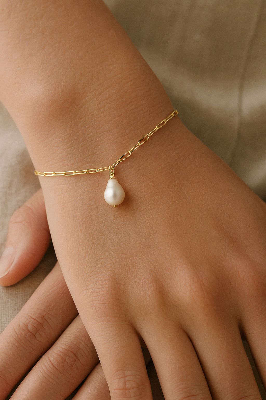 Pearl Charm