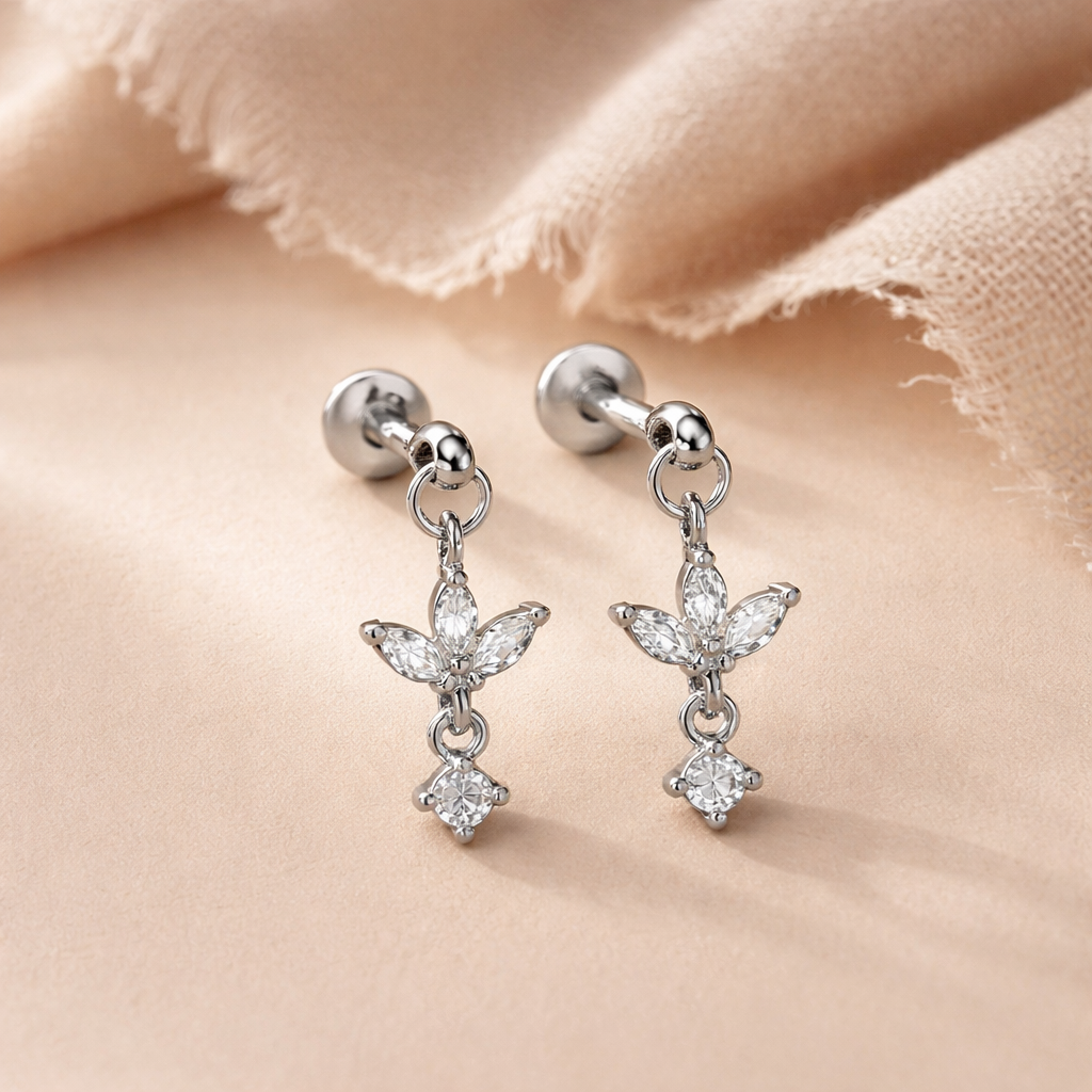 Leafy Drop Studs