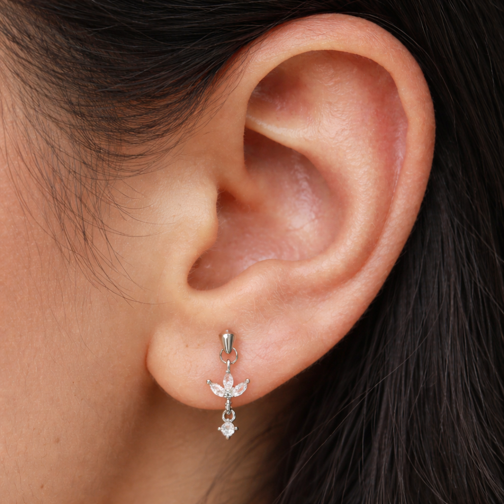 Leafy Drop Studs