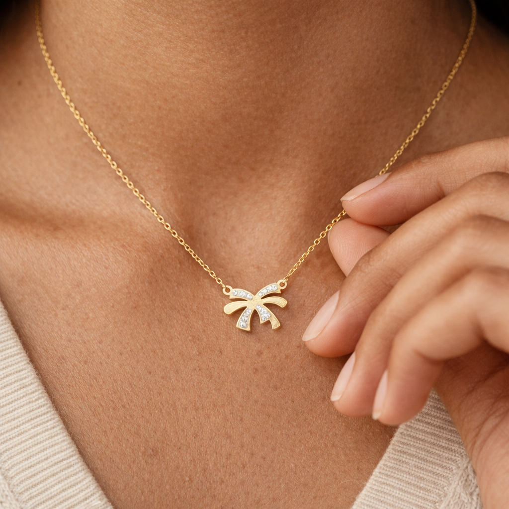 Bow Diamond Necklace