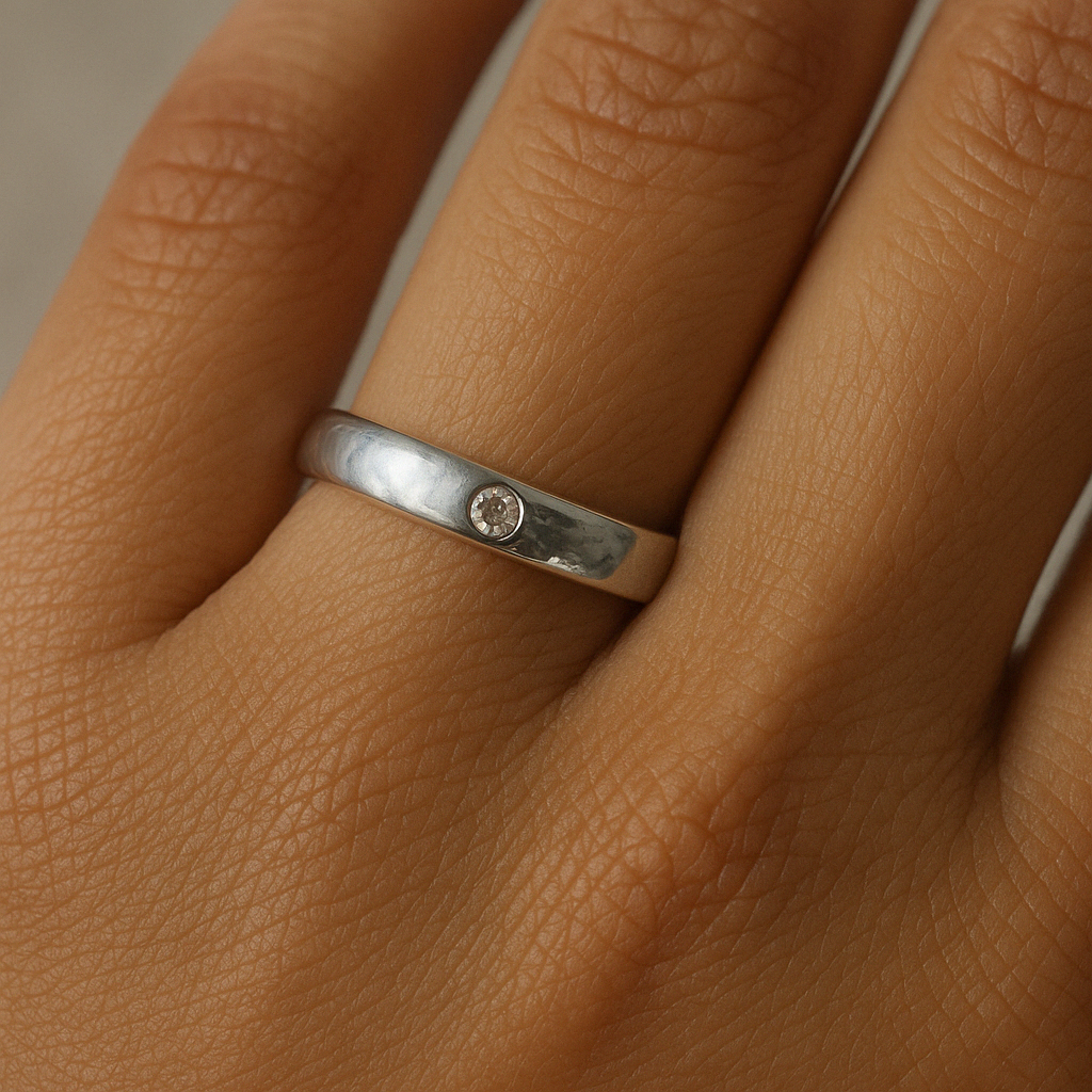 Engrave Diamond Ring
