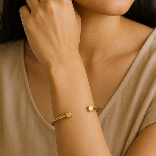 Thin bracelets