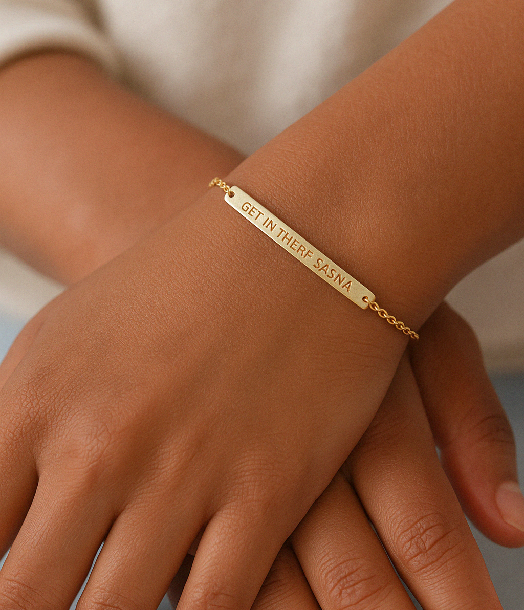 Engrave Bar Bracelet