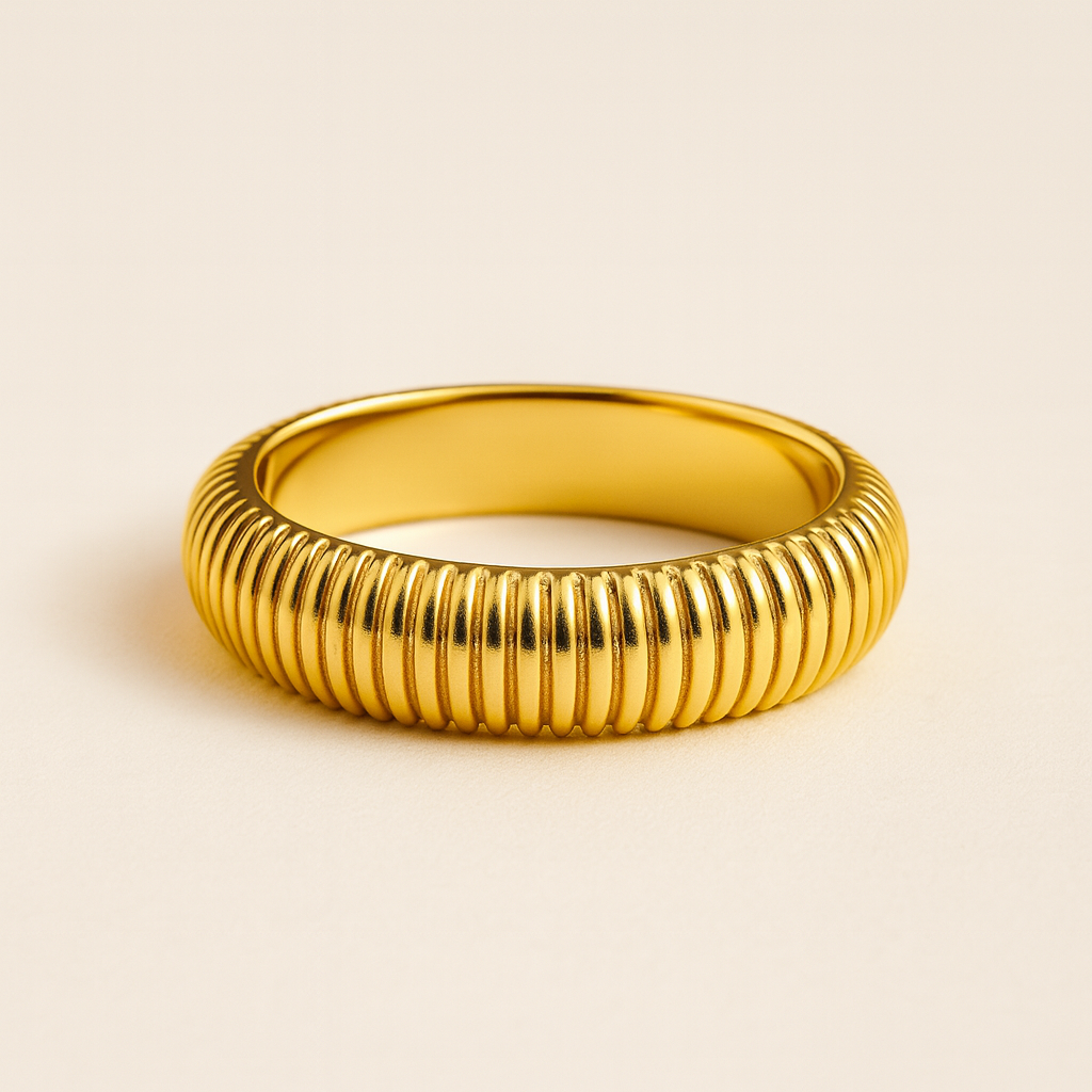 Line Mounded Ring