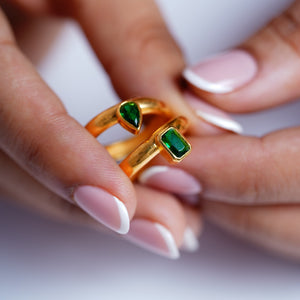 Edge Elegance Ring