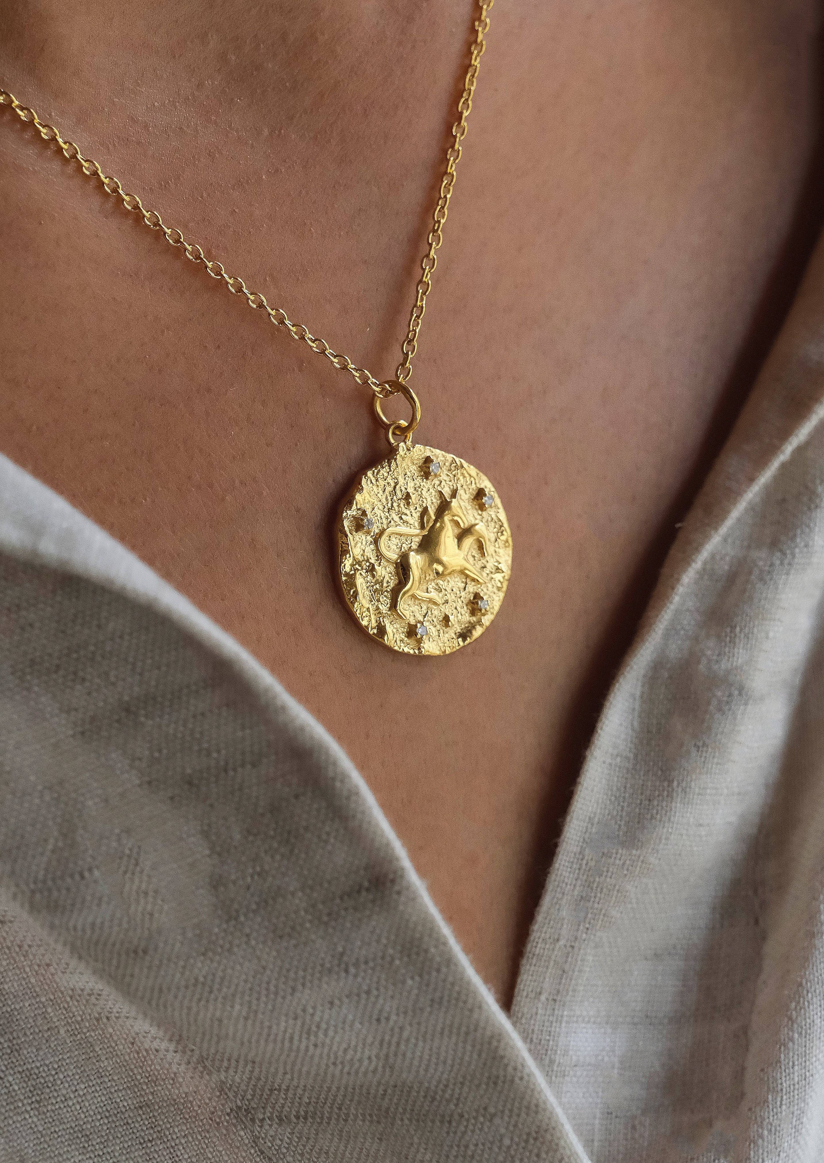 Taurus / Stier Necklace Gold – Luamaya