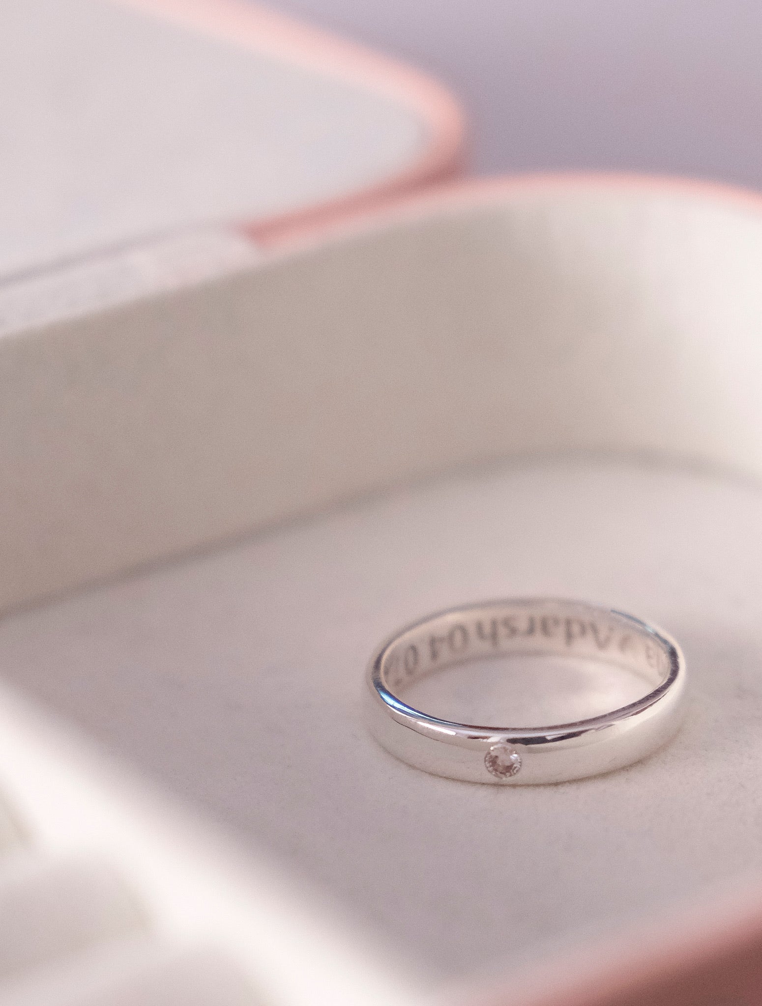 Engrave Diamond Ring