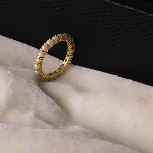 Thin Pearl Ring