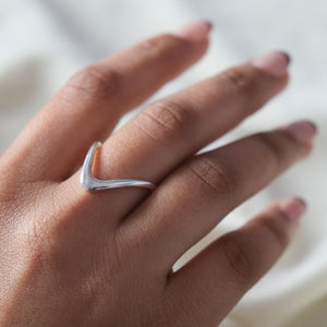 V Shaped Ring