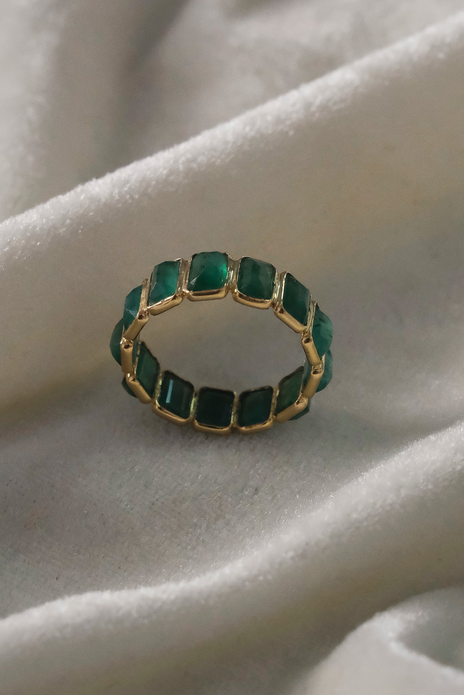 14k Zambian Emerald Eternity