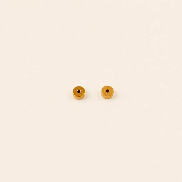 Flat Studs Screw