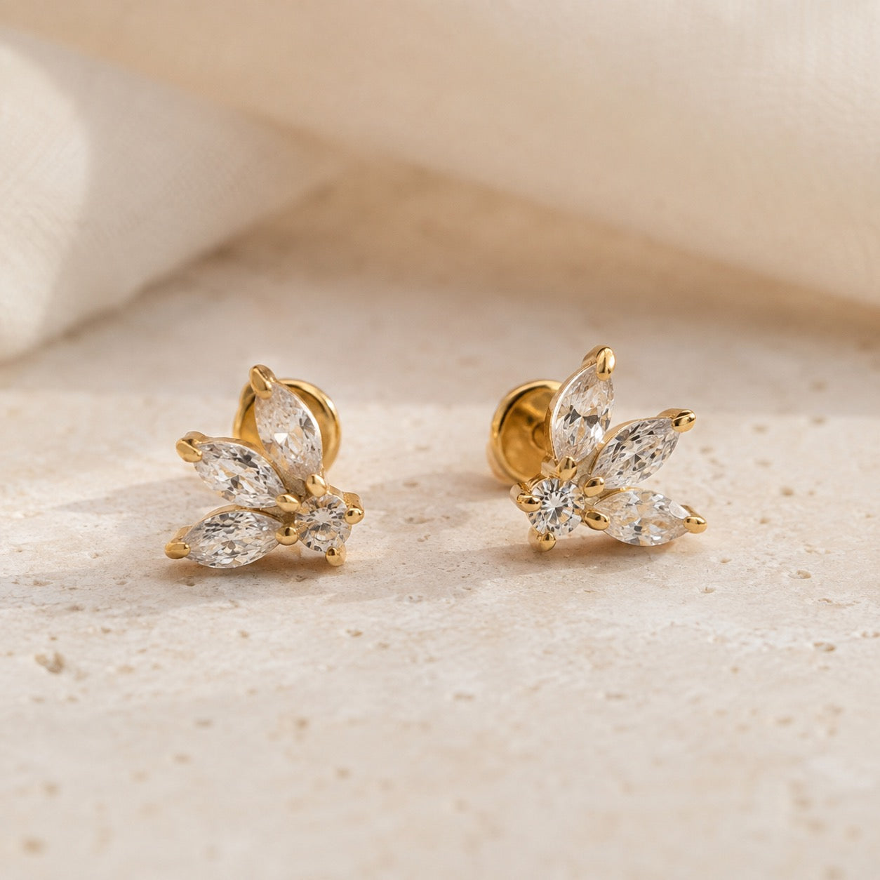 Leafy Studs