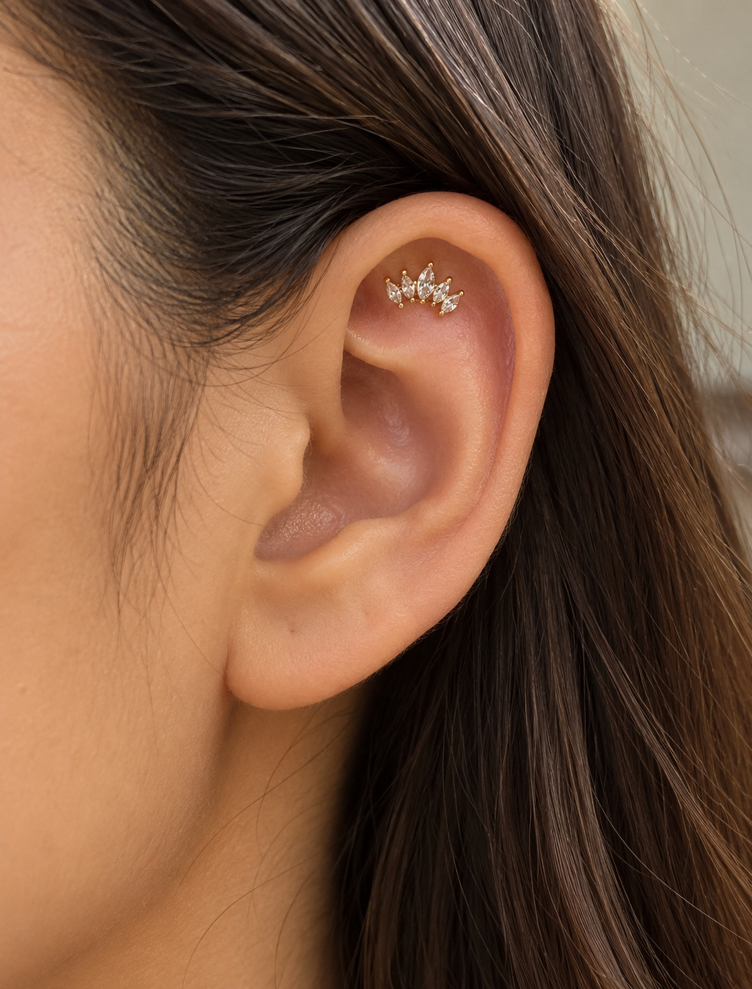 Marquise Fan Stud-Gold